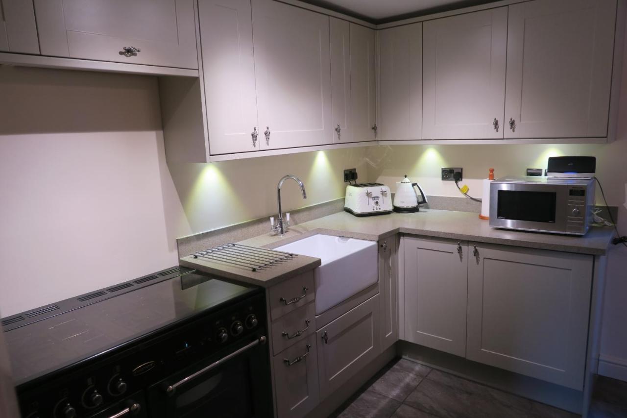 Coniston Cottage Lake View 외부 사진